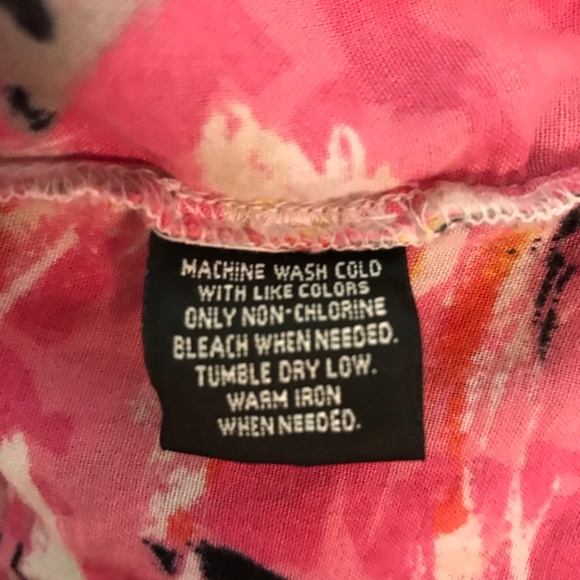 Style & Co Sz 3X Batwing V-Neck Pink Top: 2043 - Picture 7 of 7